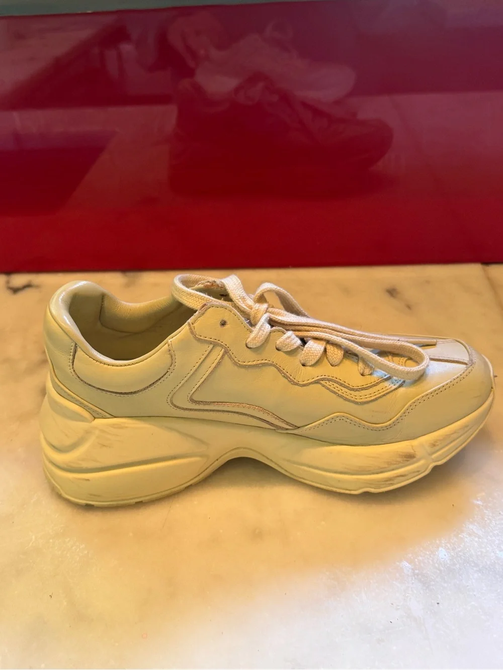 Vintage Sample Gucci Rhyton Cream Leather Tennis Shoes with Crossed Racket Logo